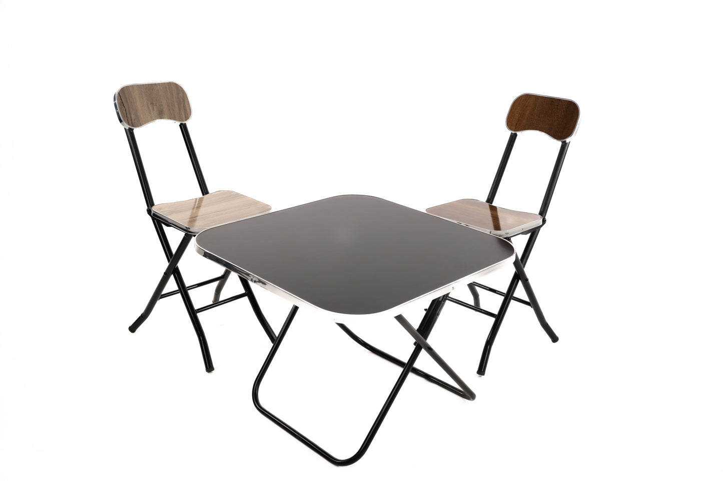Une table et deux chaises pliable  طاولة+زوج كراسي
